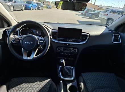 Kia - Cee'd
