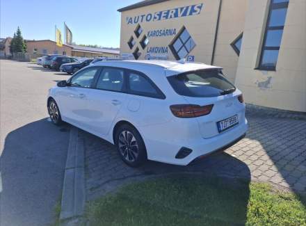 Kia - Cee'd