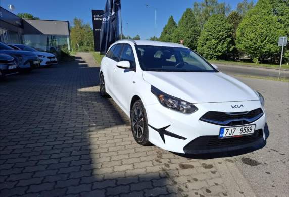 Kia - Cee'd