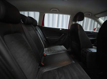 Volkswagen - Passat