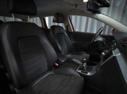 Volkswagen - Passat