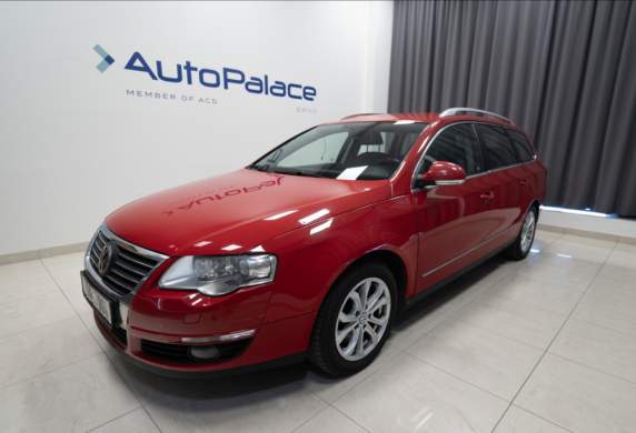 Volkswagen - Passat