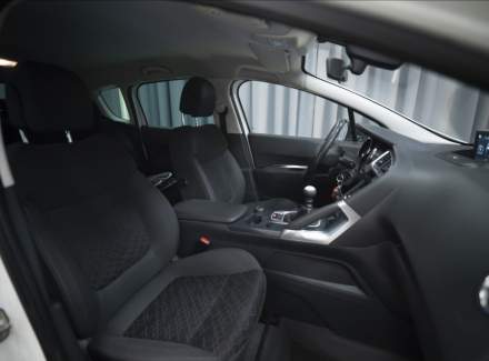 Peugeot - 3008