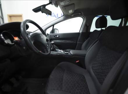 Peugeot - 3008