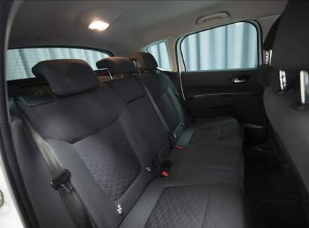 Peugeot - 3008