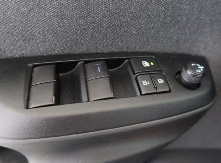 Toyota - Yaris Cross