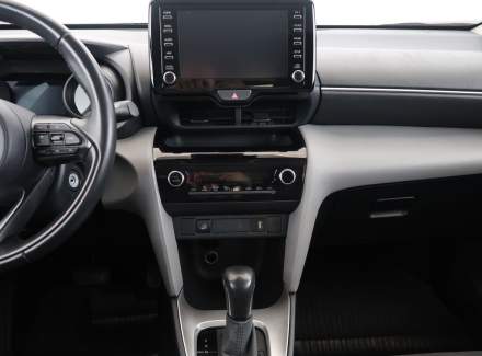 Toyota - Yaris Cross
