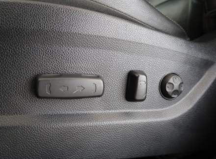 Hyundai - Santa FE