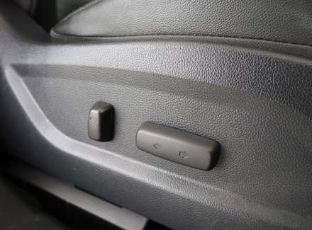 Hyundai - Santa FE