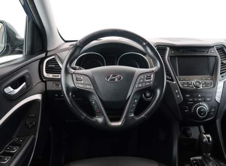 Hyundai - Santa FE