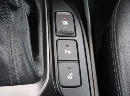 Hyundai - Santa FE
