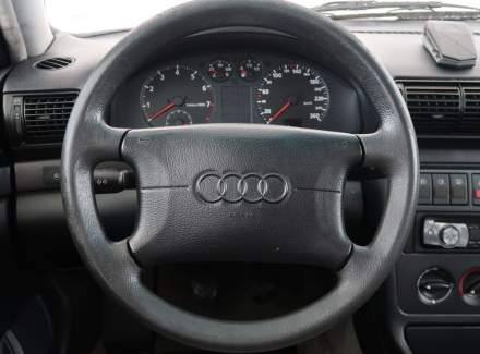 Audi - A4