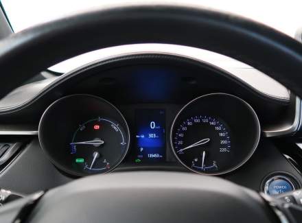 Toyota - C-HR