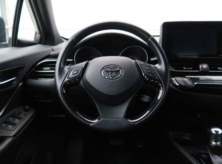 Toyota - C-HR