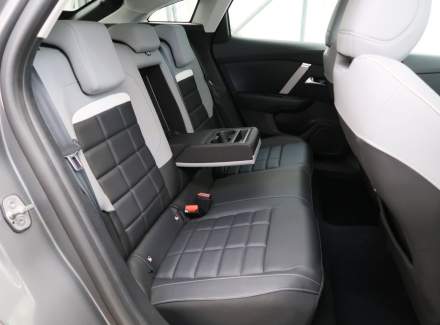 Citroën - C4