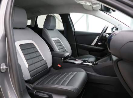 Citroën - C4