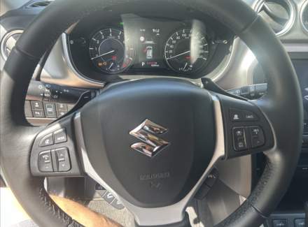 Suzuki - Vitara