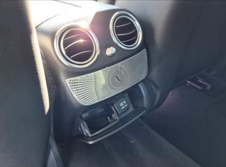 Mercedes-Benz - E-class