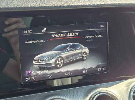 Mercedes-Benz - E-class