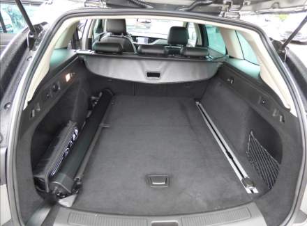 Opel - Insignia