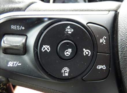 Opel - Insignia