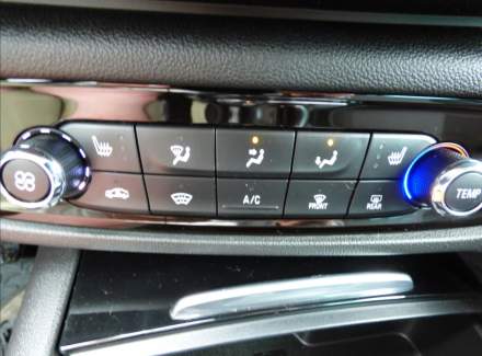 Opel - Insignia
