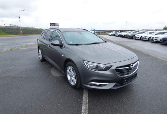 Opel - Insignia