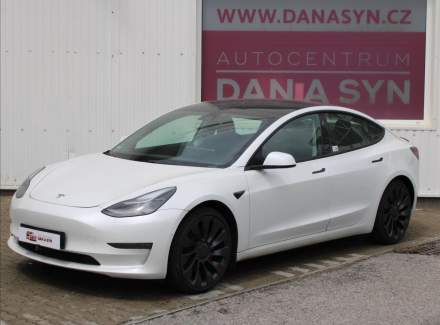 Tesla - Model 3