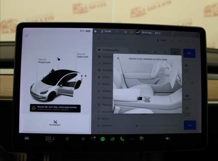 Tesla - Model 3