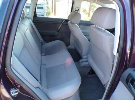 Volkswagen - Polo