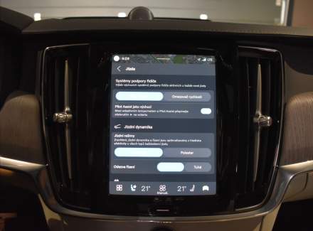 Volvo - S90