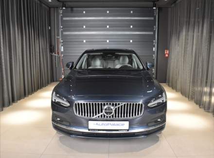 Volvo - S90