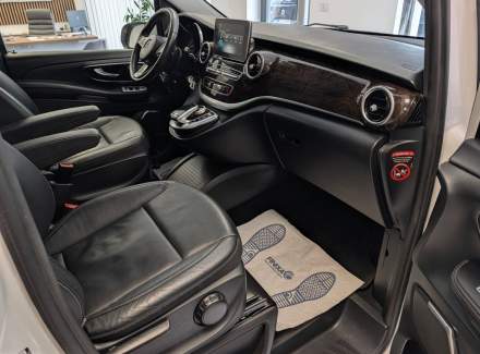 Mercedes-Benz - V-class