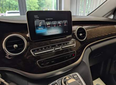 Mercedes-Benz - V-class