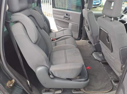 Volkswagen - Sharan