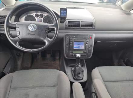Volkswagen - Sharan