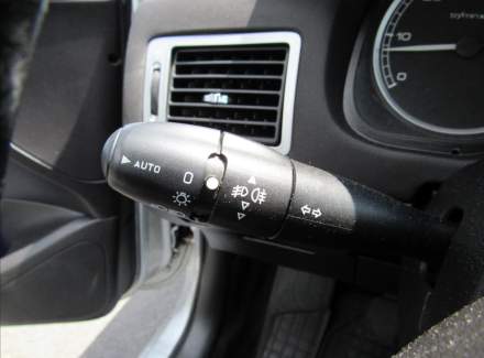 Peugeot - 307
