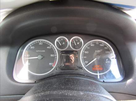 Peugeot - 307