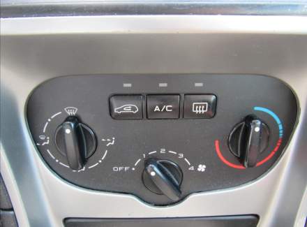 Peugeot - 307