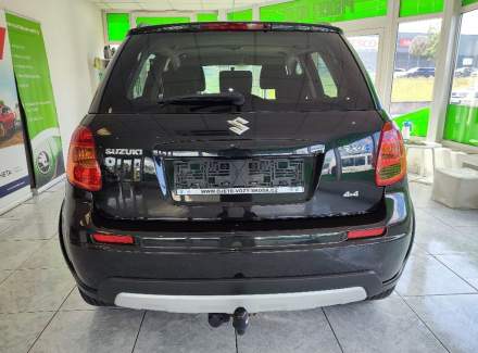 Suzuki - SX4