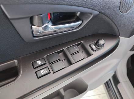 Suzuki - SX4