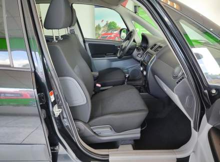 Suzuki - SX4