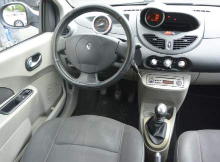 Renault - Twingo