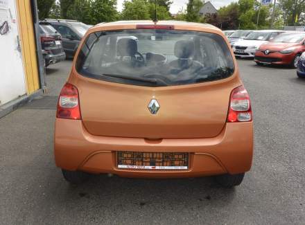 Renault - Twingo