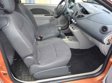 Renault - Twingo