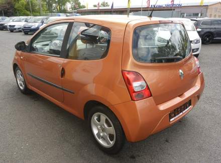 Renault - Twingo