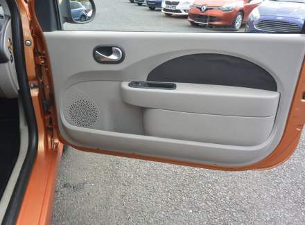 Renault - Twingo