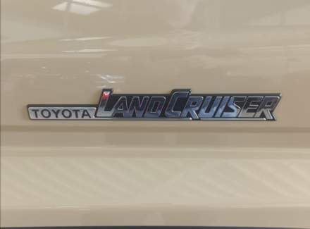 Toyota - Land Cruiser