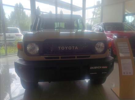 Toyota - Land Cruiser