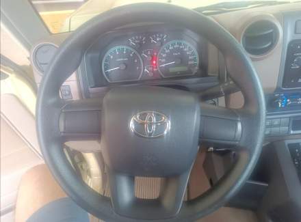 Toyota - Land Cruiser